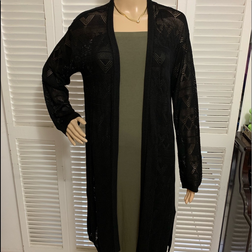 H&M Black Mid Length Sweater